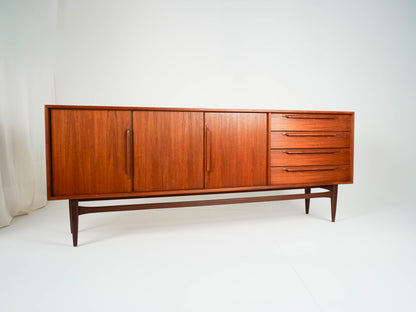 Vintage Teak Sideboard RT200 von Heinrich Riestenpatt