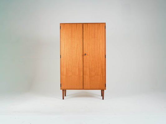 Vintage Kleiderschrank aus Teakholz, Mid-Century Modern