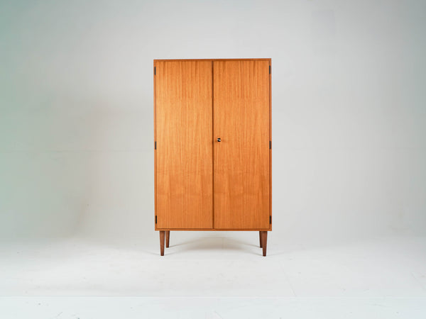 Vintage Kleiderschrank aus Teakholz, Mid-Century Modern