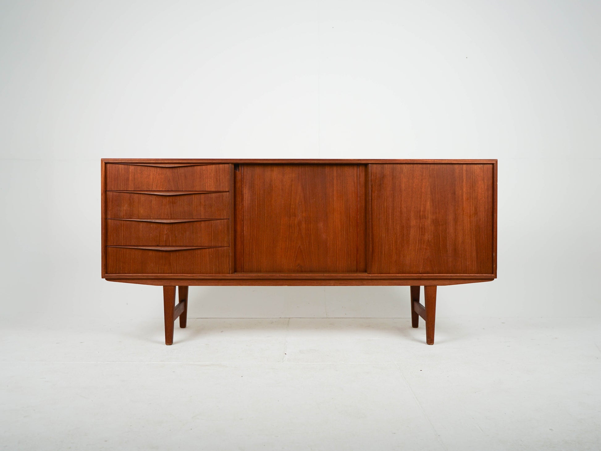 Vintage Teak Sideboard von Erling W. Bach