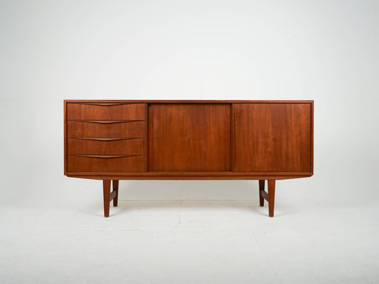 Vintage Teak Sideboard von Erling W. Bach