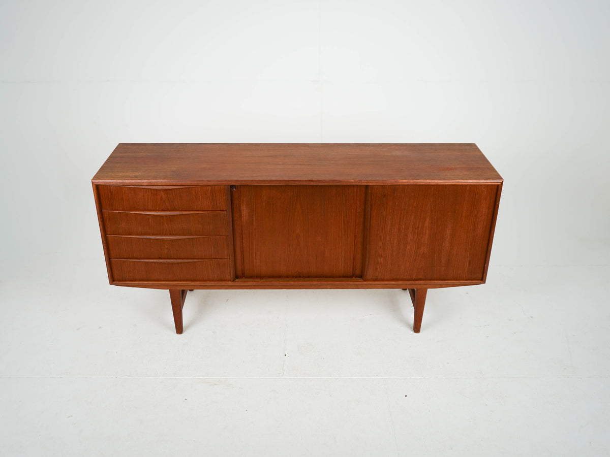 Vintage Teak Sideboard von Erling W. Bach