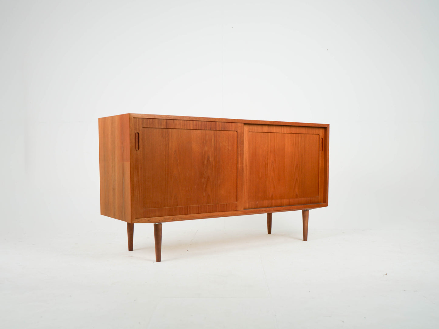 Vintage Teak Sideboard von Poul Hundevad