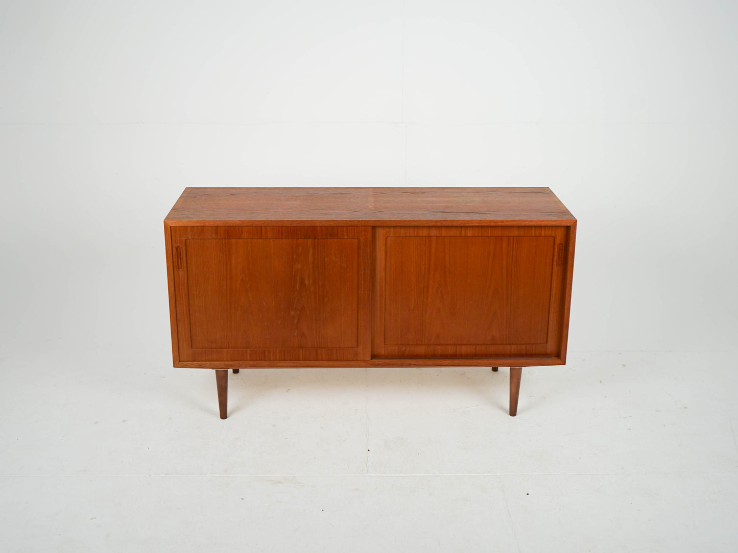 Vintage Teak Sideboard von Poul Hundevad