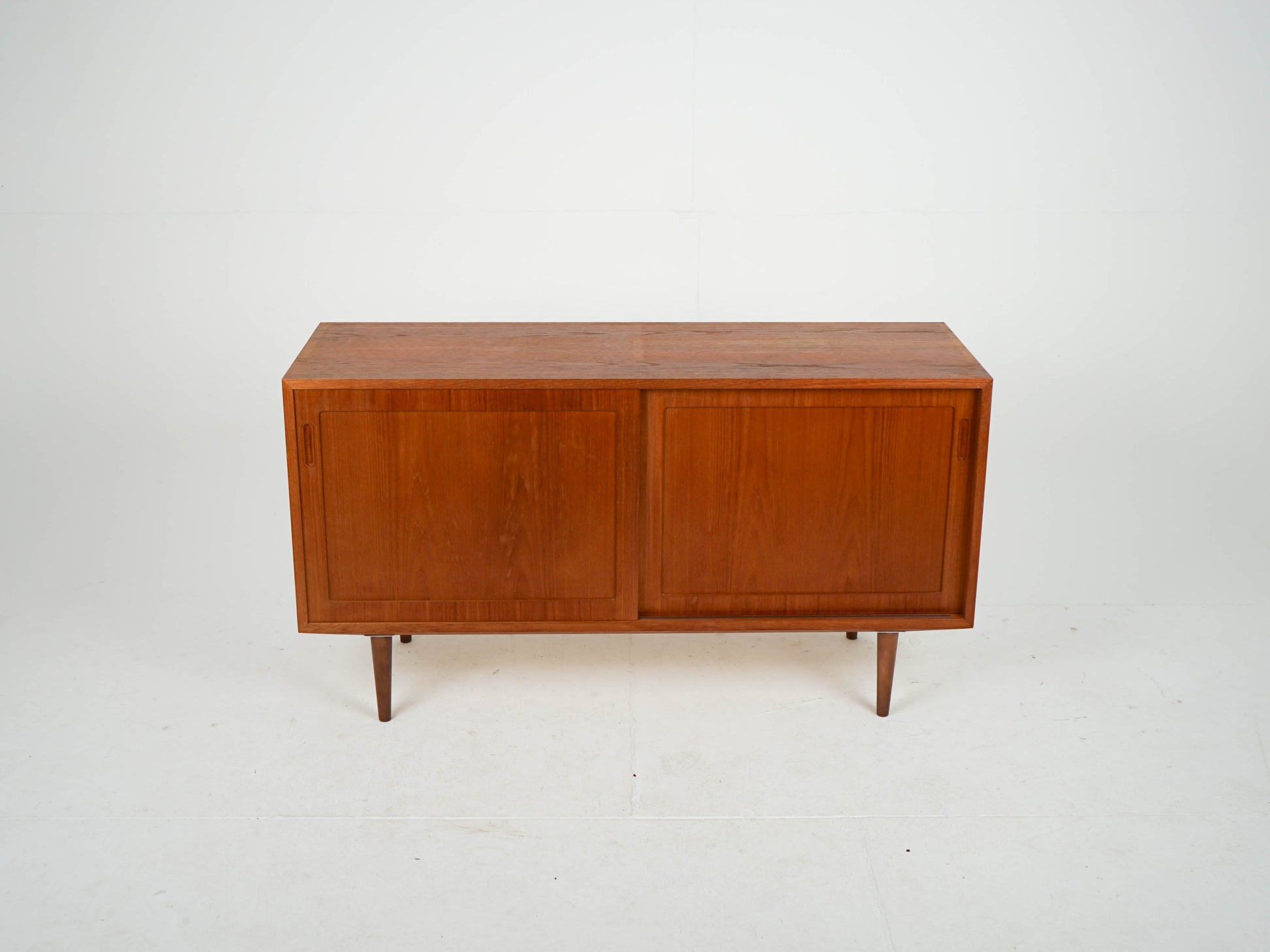 Vintage Teak Sideboard von Poul Hundevad