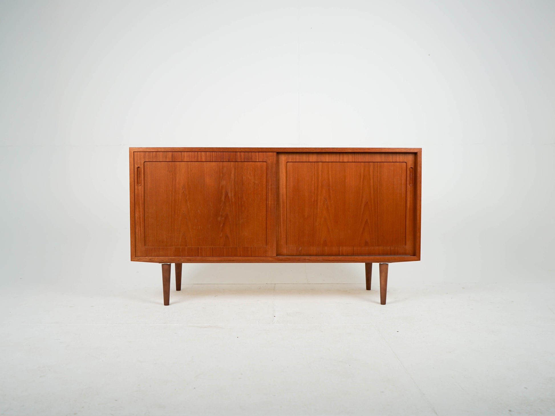 Vintage Teak Sideboard von Poul Hundevad