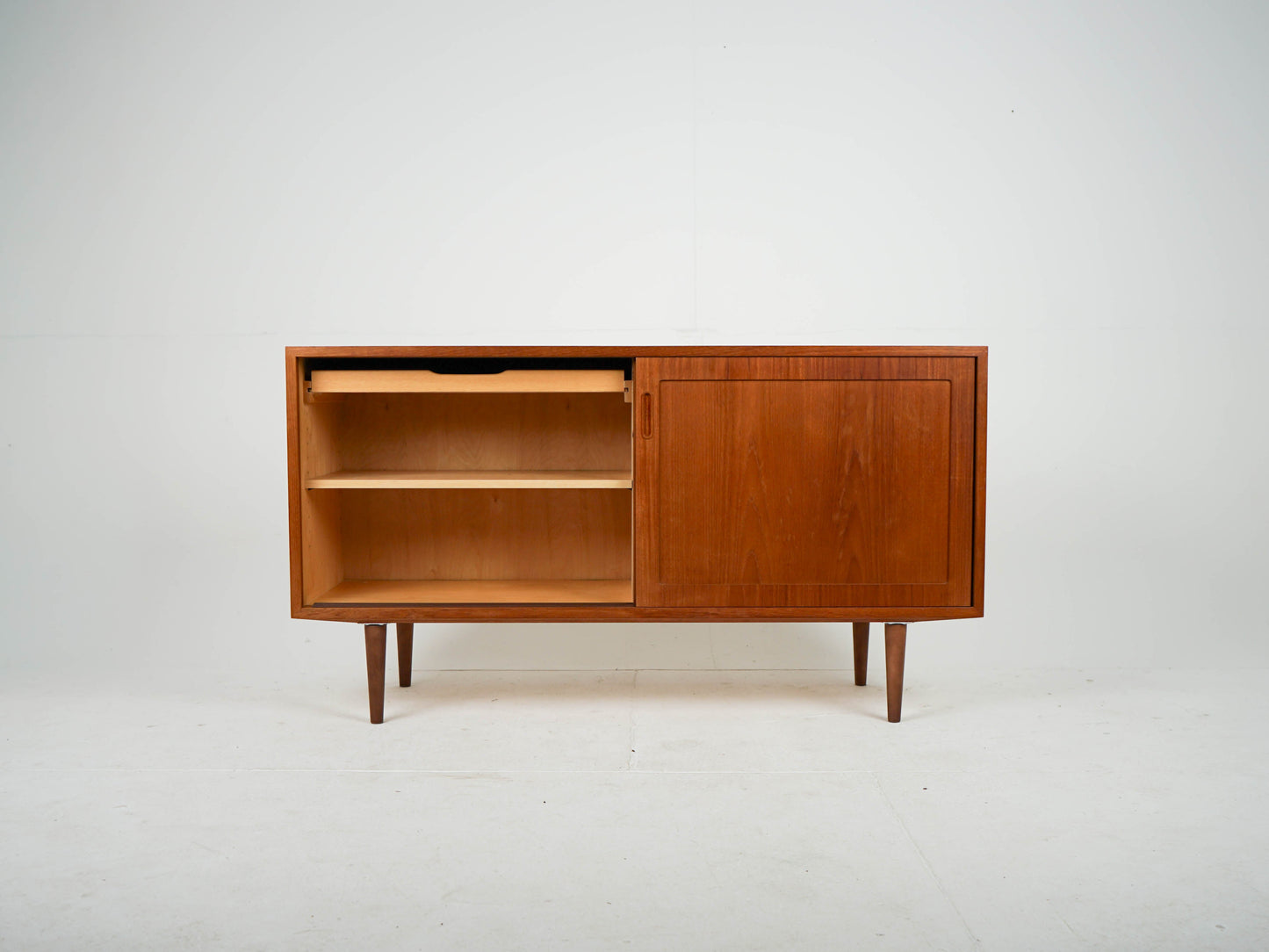 Vintage Teak Sideboard von Poul Hundevad