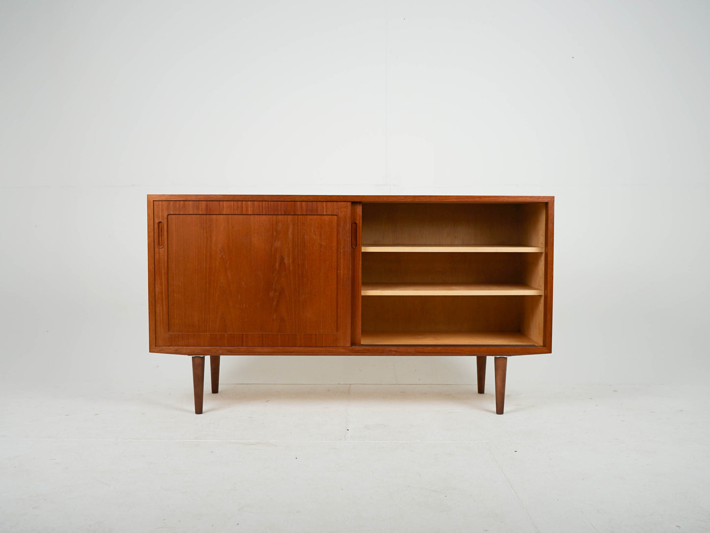Vintage Teak Sideboard von Poul Hundevad