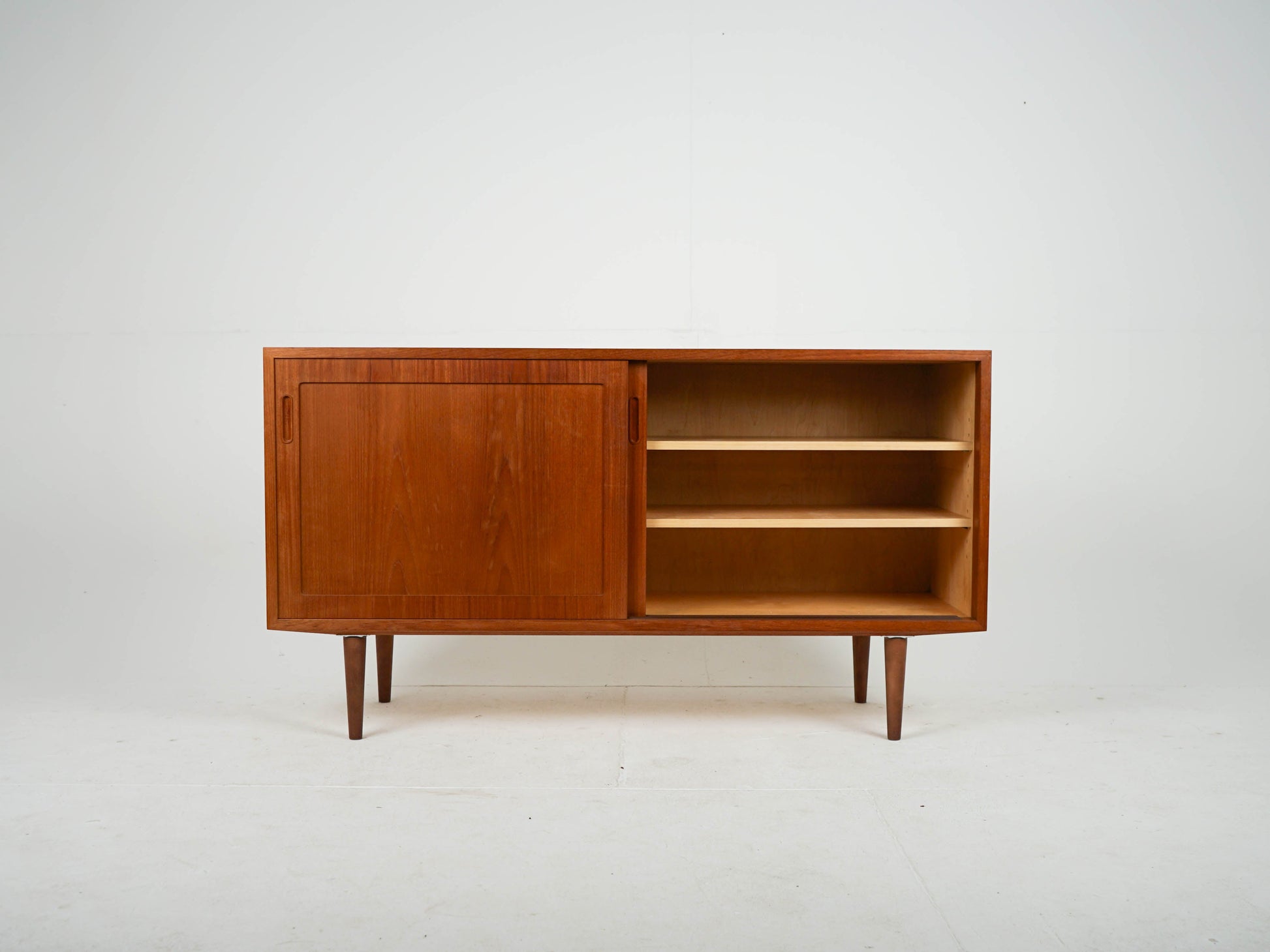 Vintage Teak Sideboard von Poul Hundevad