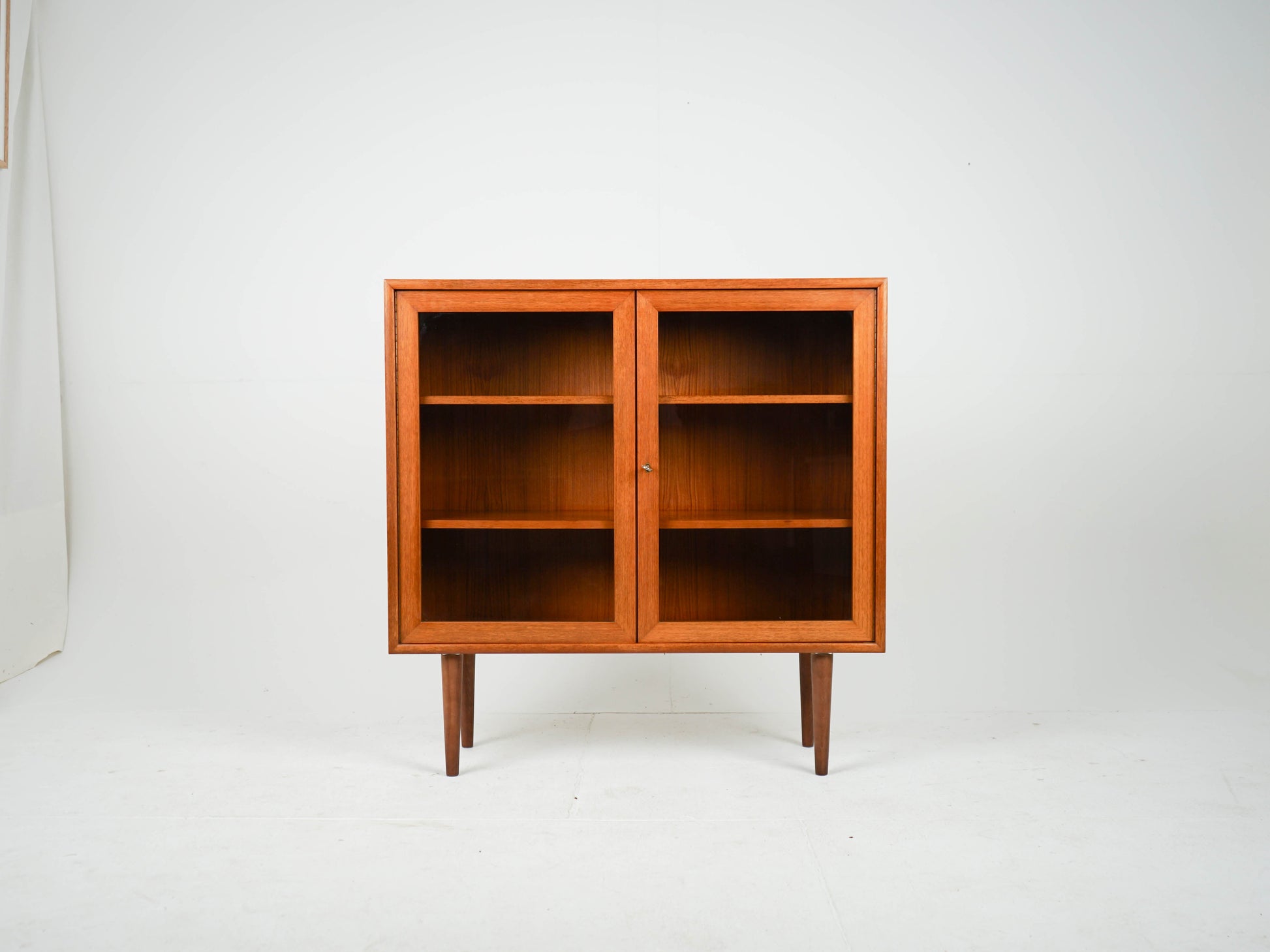 Vintage Teak Vitrine