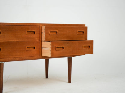 Vintage Teak Kommode von Poul Hundevad