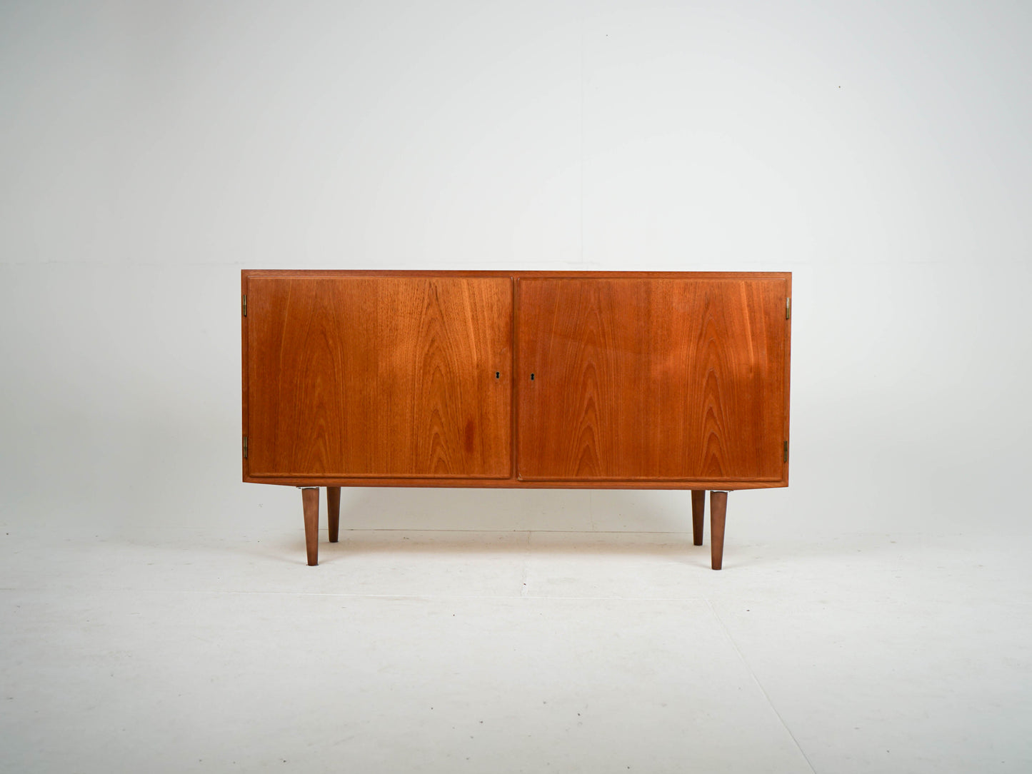 Vintage Teak Sideboard von Poul Hundevad