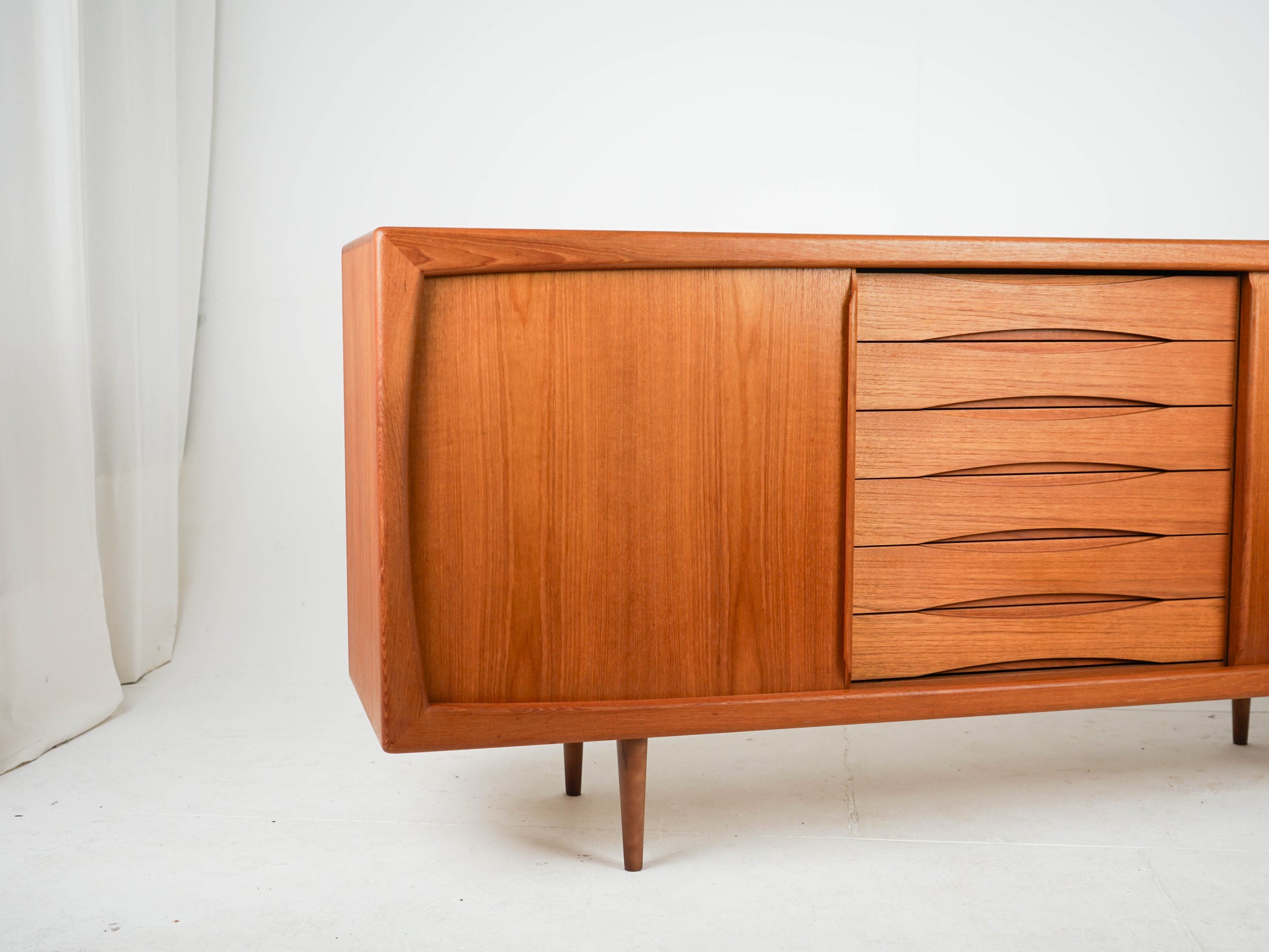 Vintage Sideboard von Dyrlund für Dyrlund Teak