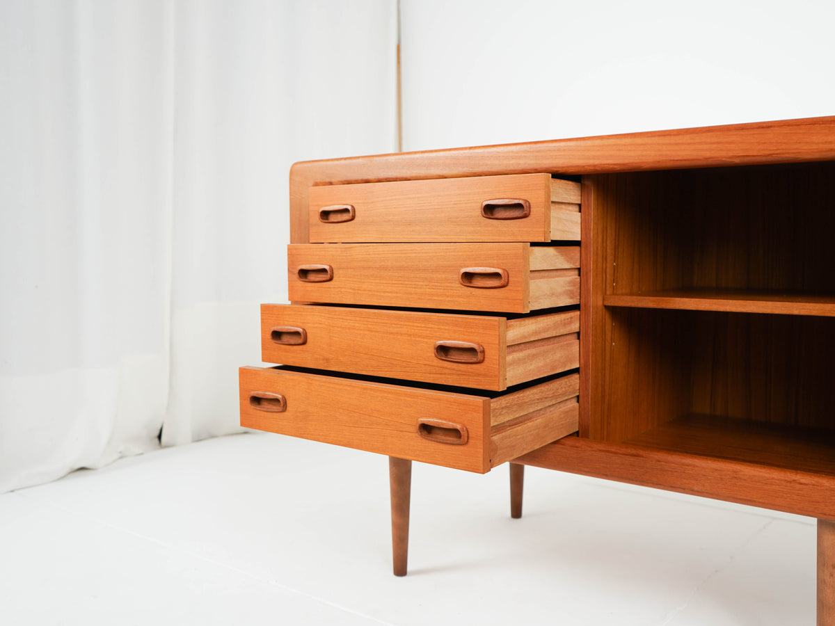 Vintage Teak Sideboard von Dyrlund mit Jalousietüren, 60er Jahre