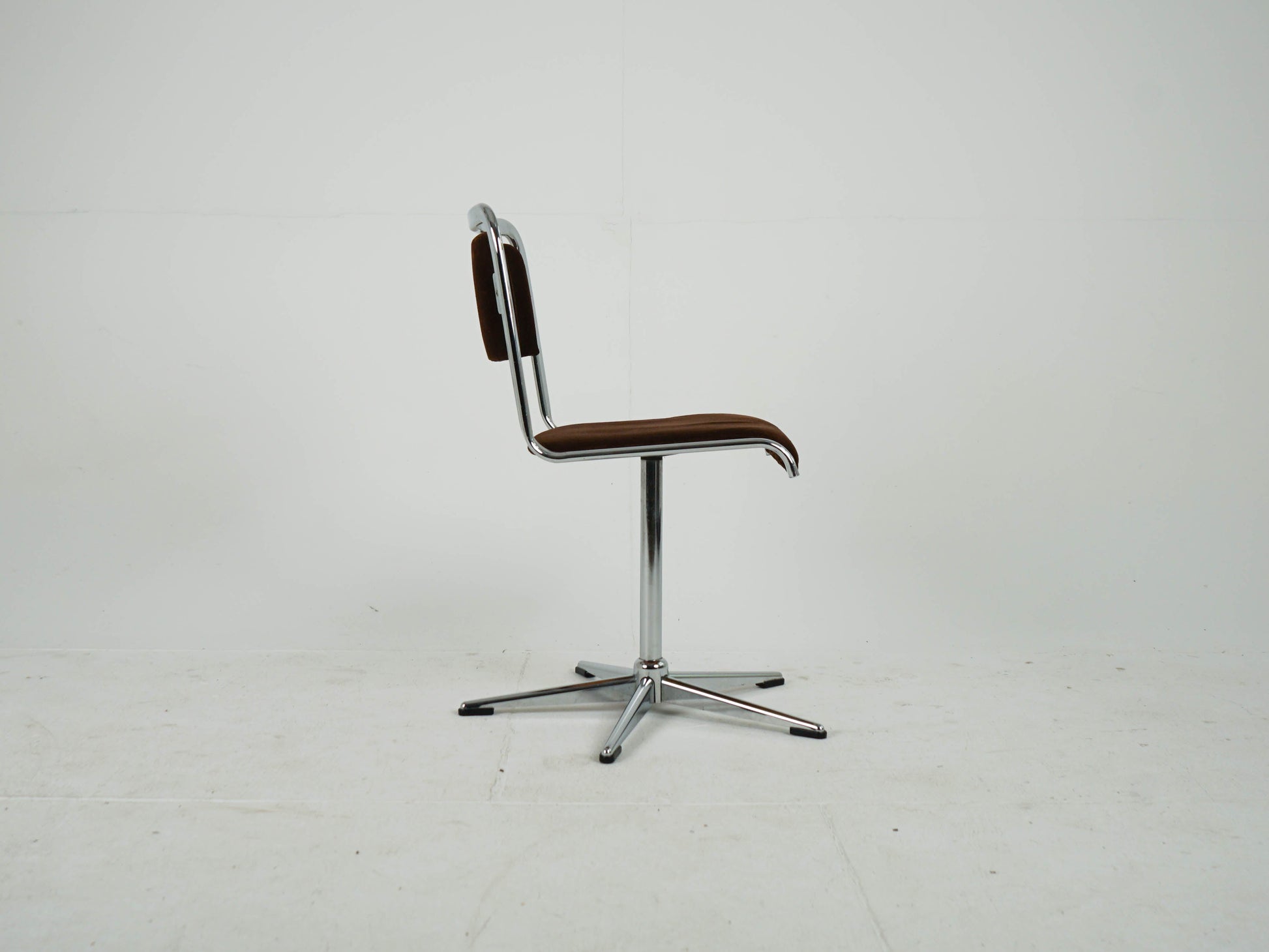 Set von 2 Vintage Stuhl von EKA, Chrom und Stoff, Mid-Century