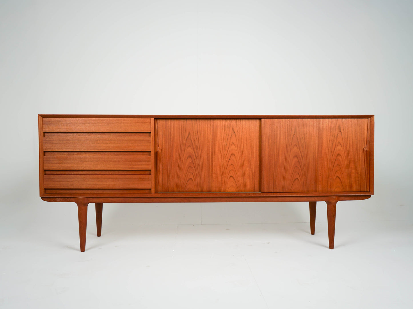 Vintage Sideboard Modell #18 von Gunni Omann für Omann Jun, Teak