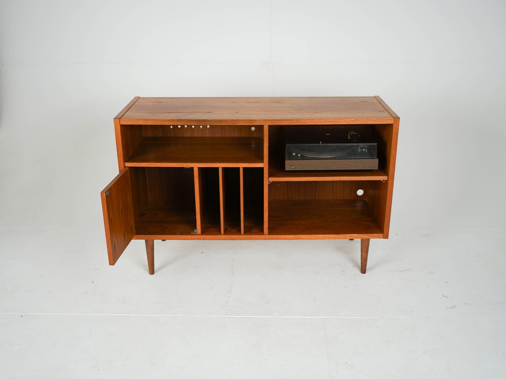 Vintage Sideboard Schrank Anrichte Vinyl Teak warmbraun Kommode Teakholz Vinyl