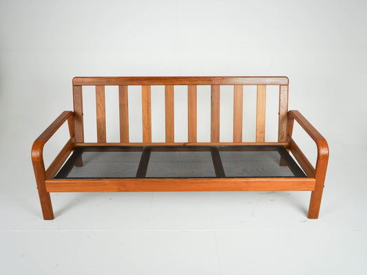 Vintage Sofa Teak neu bezogen grün