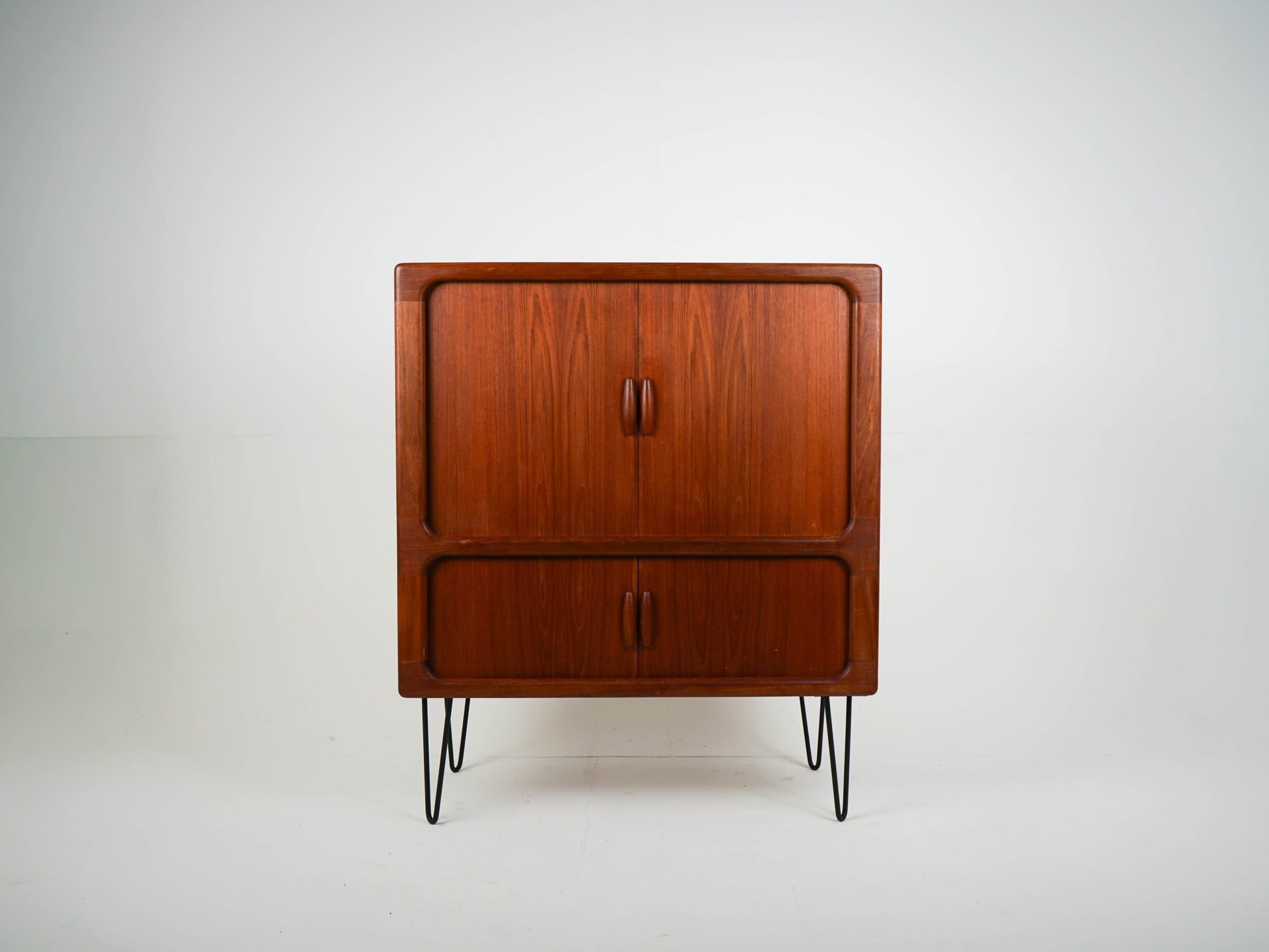 Vintage Schrank von Dyrlund für TV oder Vinyl