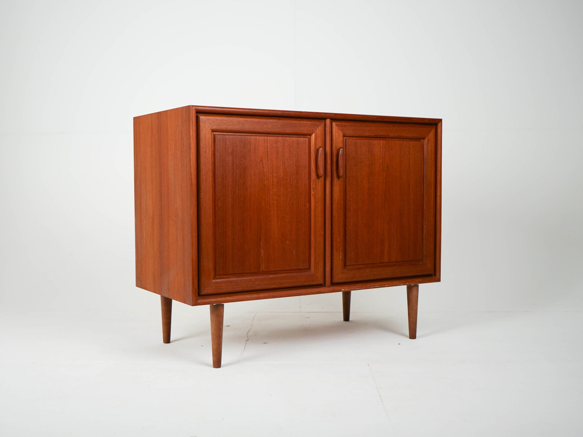 Vintage Sideboard Teak