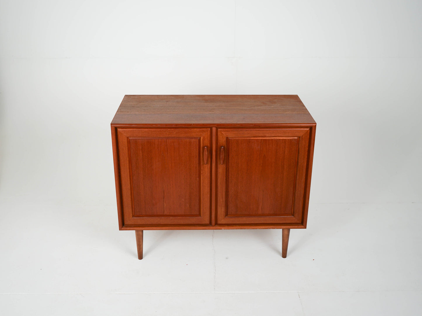 Vintage Sideboard Teak