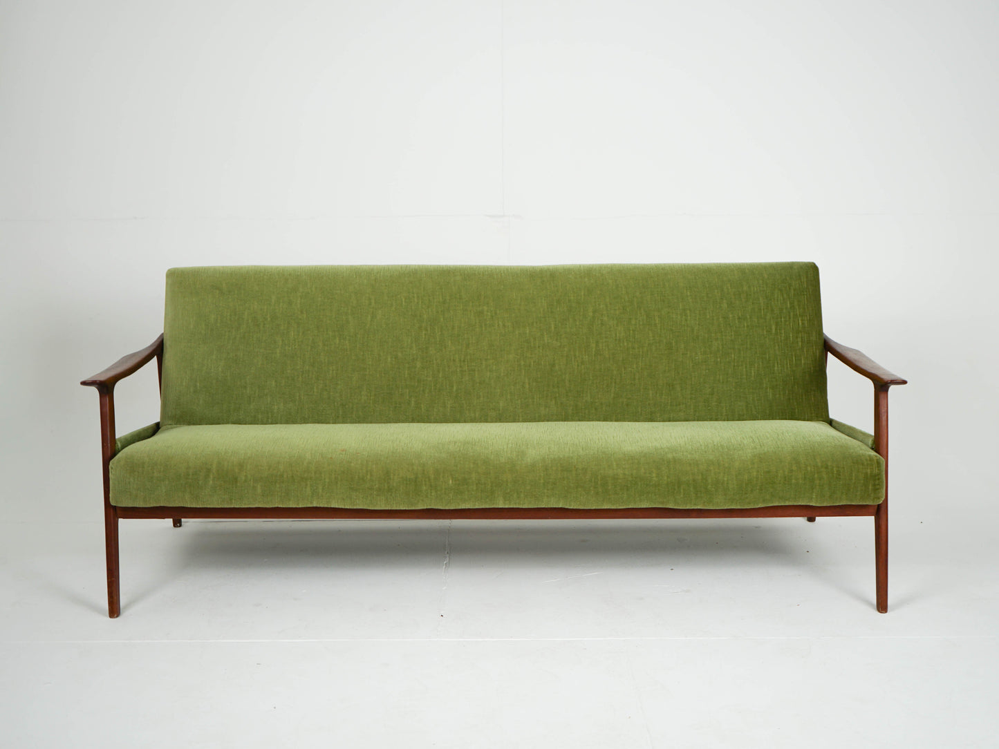 Vintage Tagesbett Sofa Teak grün Samtbezug