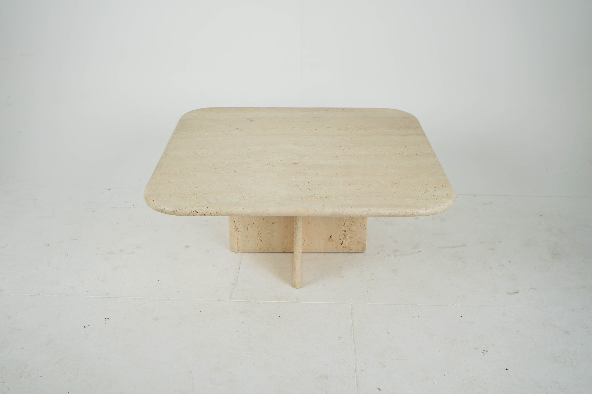 Vintage Couchtisch aus Travertin, italienisch, 80er