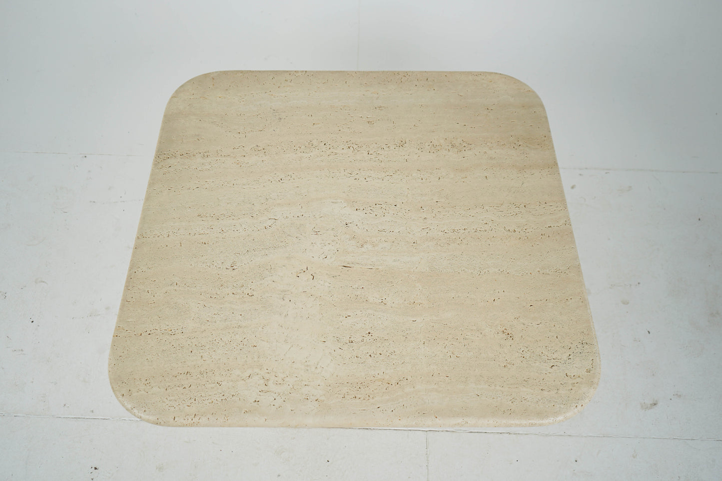 Vintage Couchtisch aus Travertin, italienisch, 80er