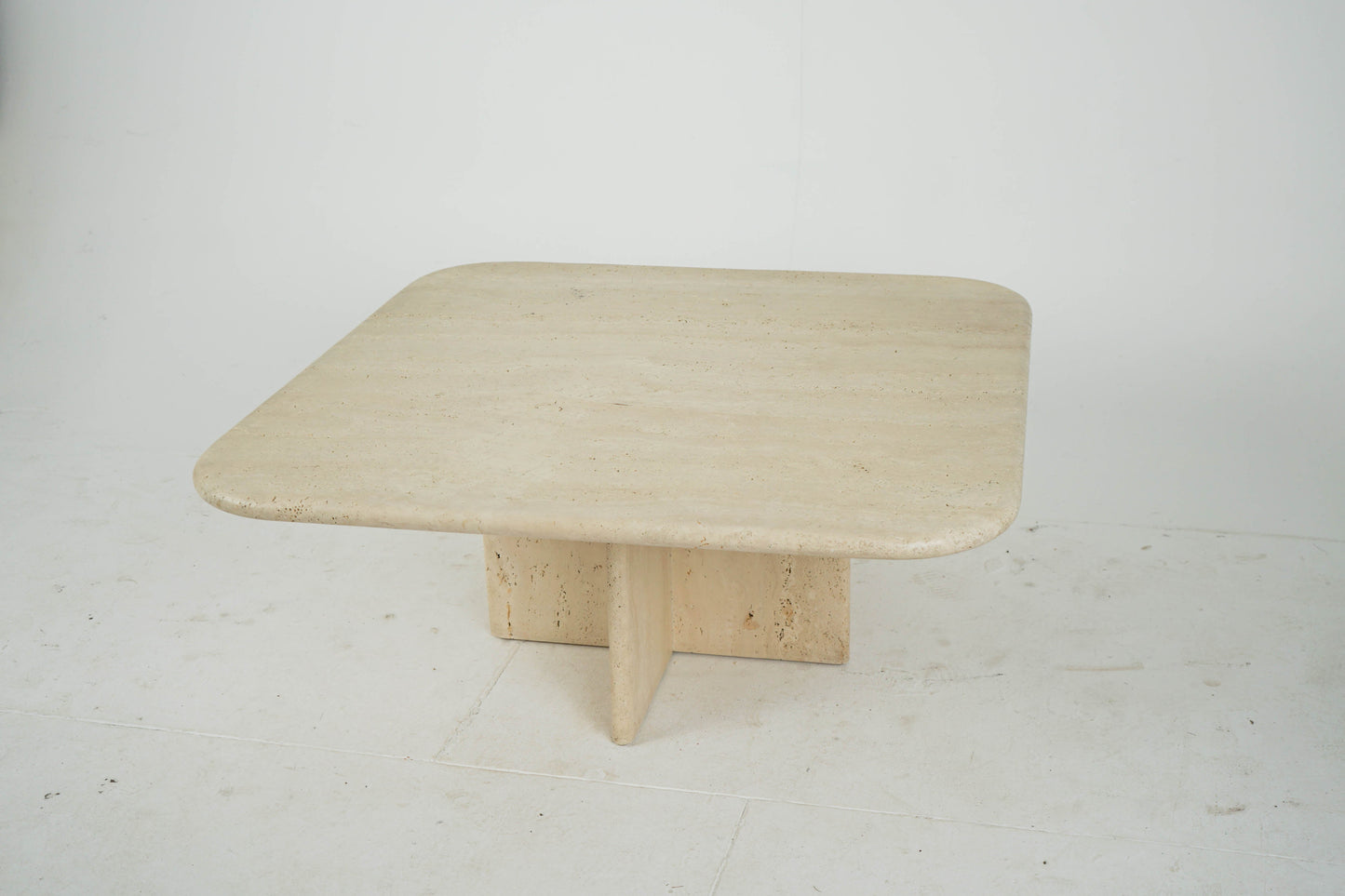 Vintage Couchtisch aus Travertin, italienisch, 80er