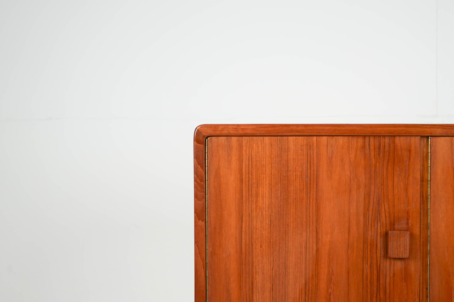 Vintage Sideboard Vinylschrank Teak unique attribute