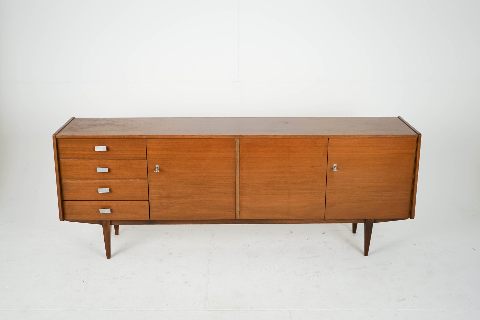 Vintage Sideboard Vinyl-Schrank mit Schublade und Schranktür