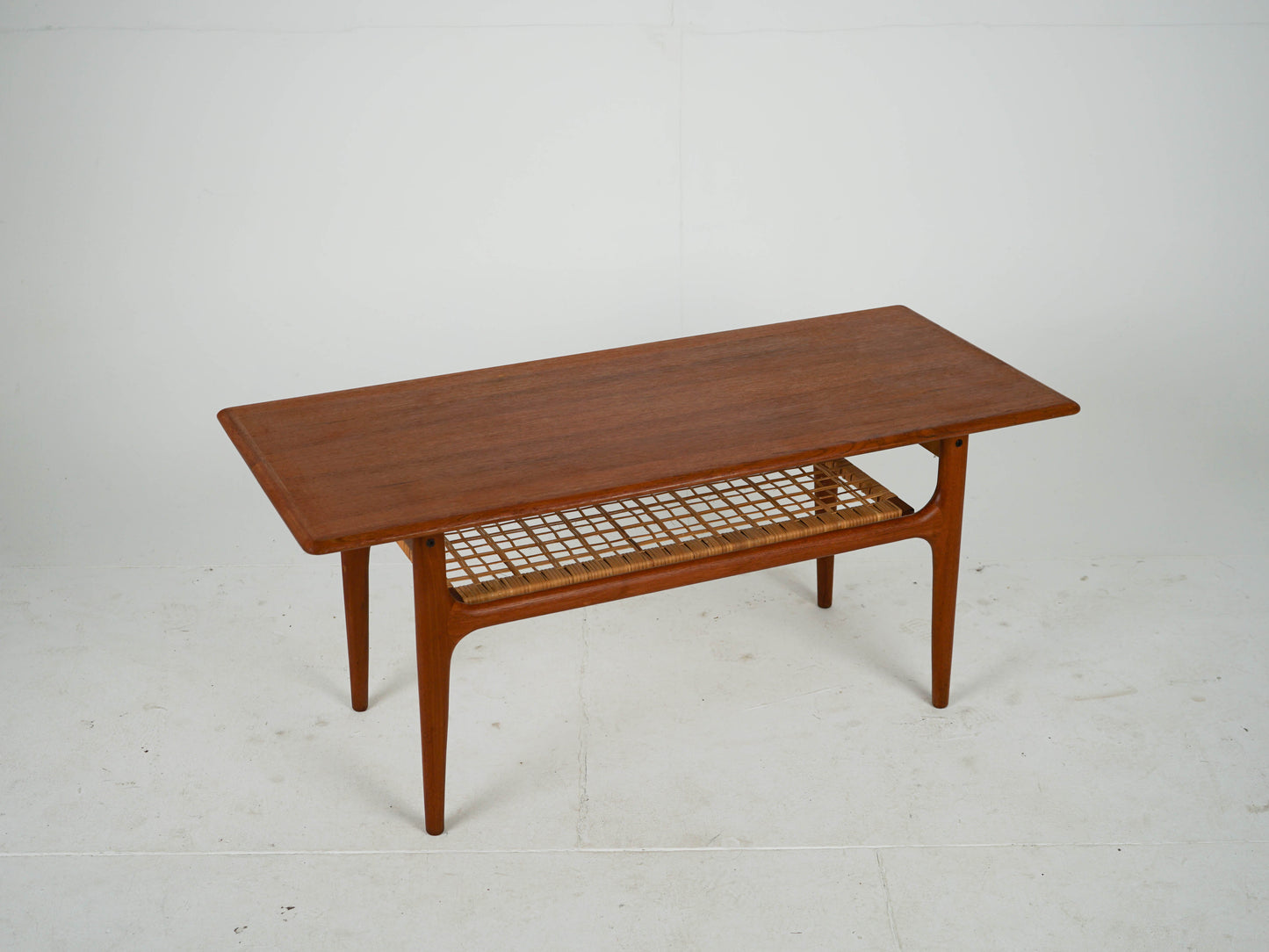 Vintage Couchtisch von Trioh Møbler für Trioh Møbler Teakholz warmes Braun