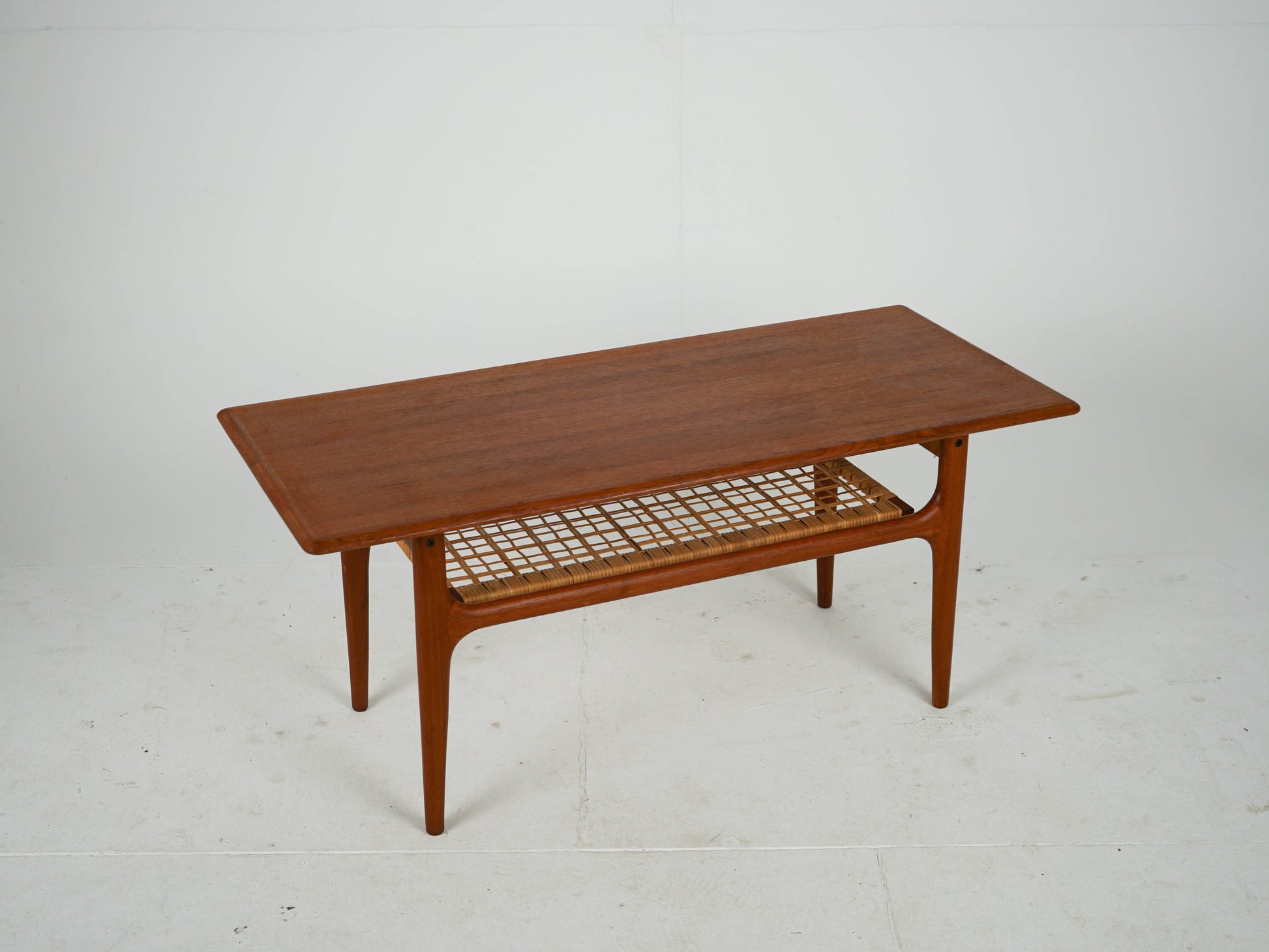 Vintage Couchtisch von Trioh Møbler für Trioh Møbler Teakholz warmes Braun