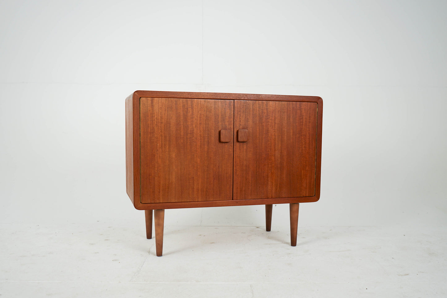 Vintage Teak Sideboard Schrank Anrichte Vinyl TV-Schrank