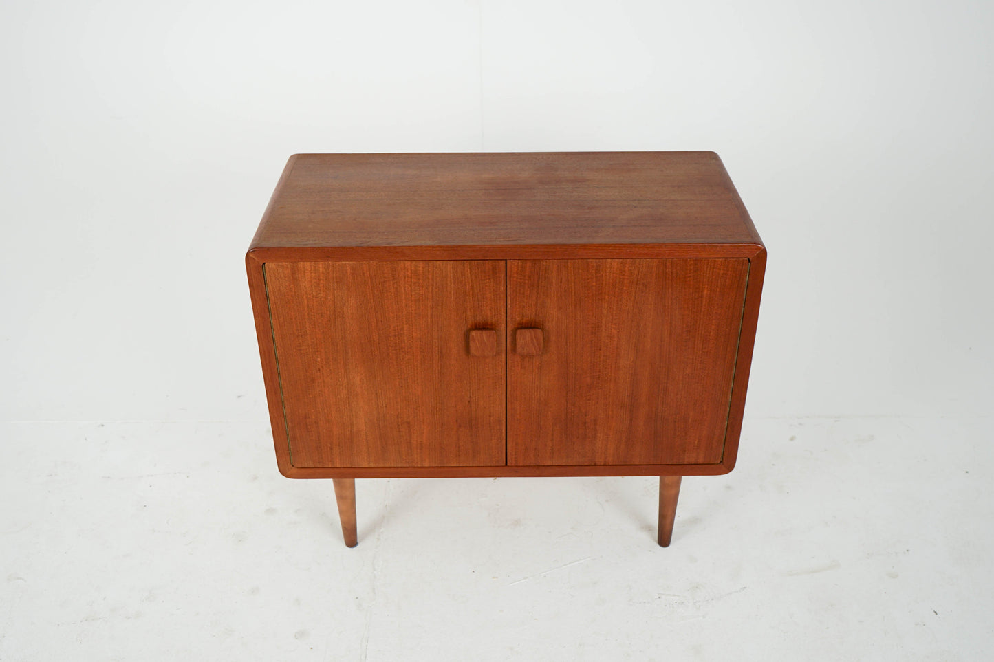 Vintage Teak Sideboard Schrank Anrichte Vinyl TV-Schrank