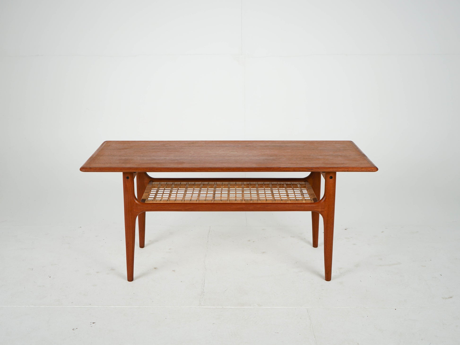 Vintage Couchtisch von Trioh Møbler für Trioh Møbler Teakholz warmes Braun