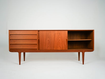 Vintage Sideboard Modell #18 von Gunni Omann für Omann Jun, Teak