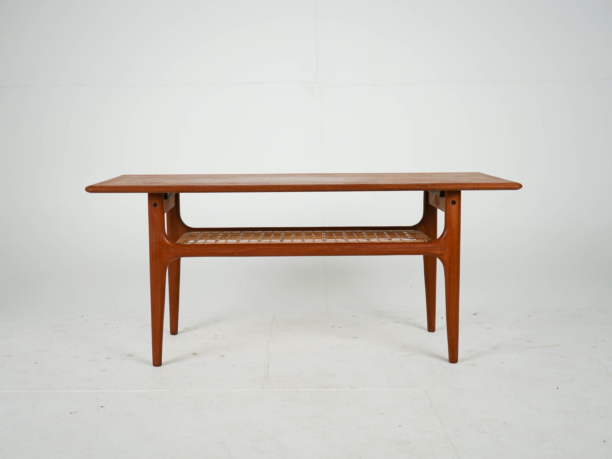 Vintage Couchtisch von Trioh Møbler für Trioh Møbler Teakholz warmes Braun