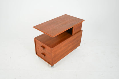 Vintage Couchtisch aus Teakrollbar mit 2 Schubladen und Ablage
