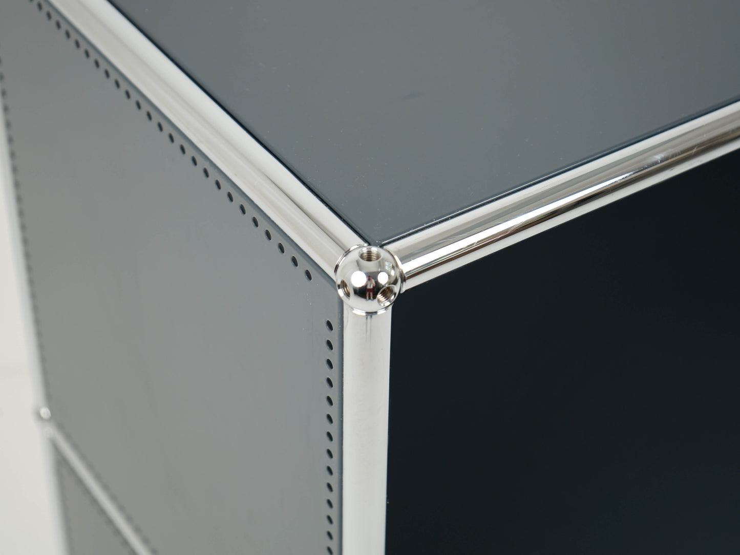 USM Haller shelf anthracite RAL 7016