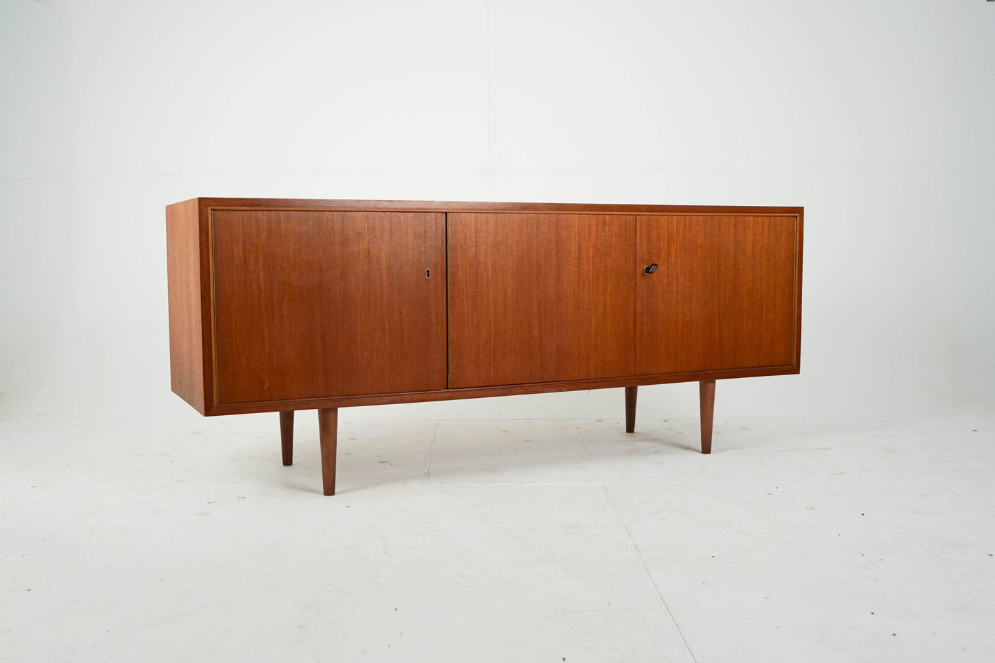 Vintage Sideboard Teak Vinyl-TV-Schrank