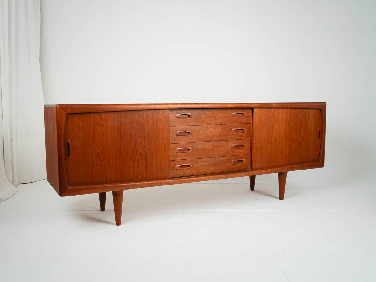 Vintage Sideboard von HP Hansen aus Teakholz