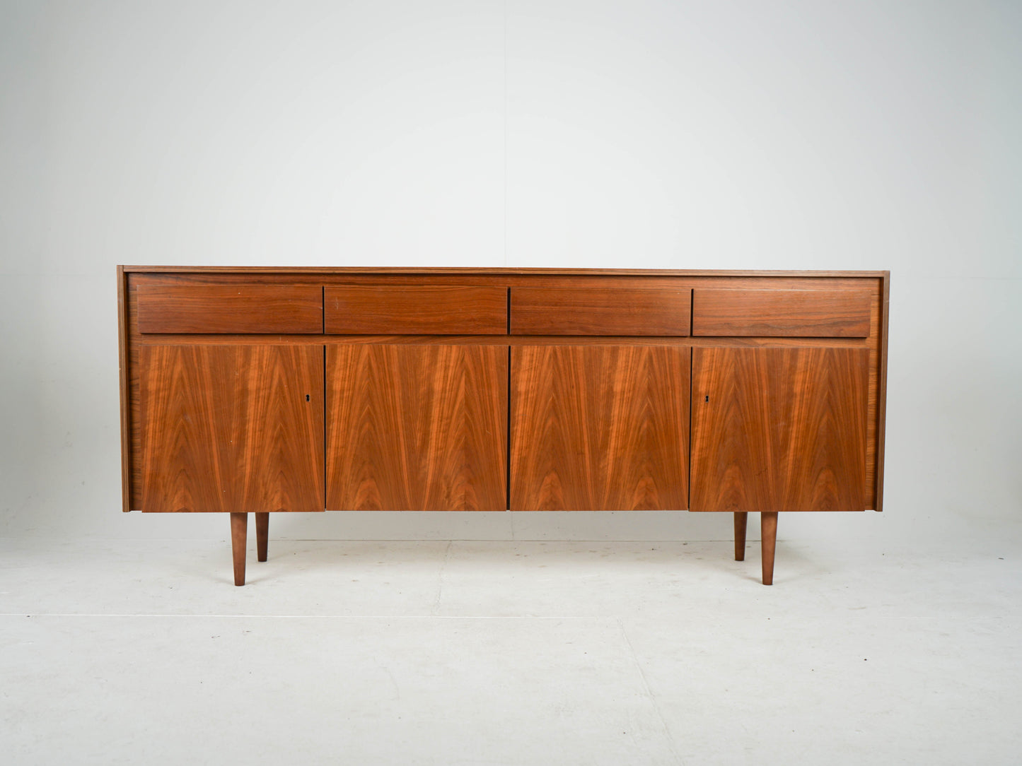 Vintage Teak Sideboard Vinylschrank Natur Vintage Teakholz Holzgestell