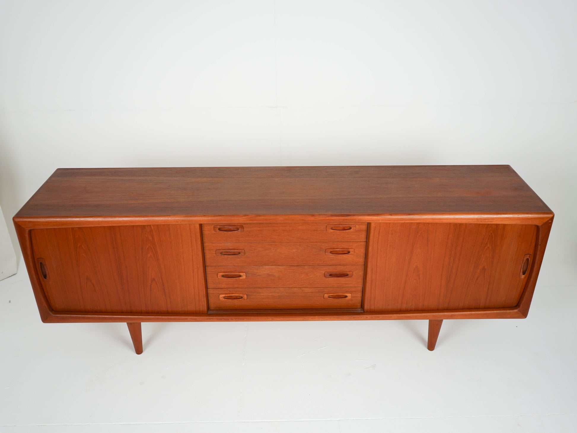 Vintage Sideboard von HP Hansen aus Teakholz