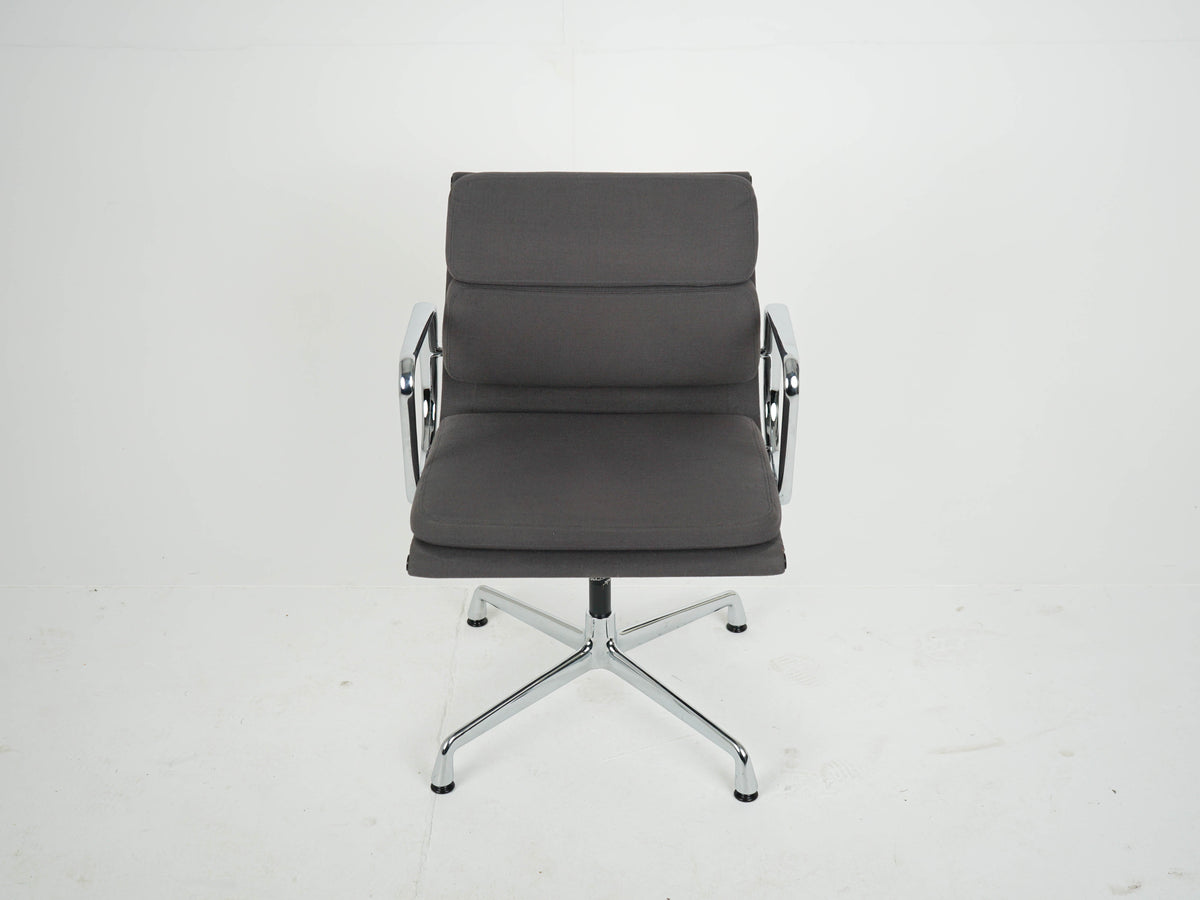 Vintage Stuhl EA208 Soft Pad von Charles und Ray Eames für Vitra Grau, Chrom