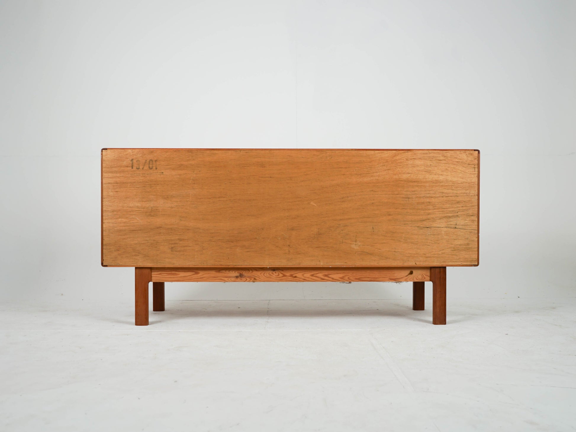 Vintage Sideboard aus Teakholz, Mid-Century Modern