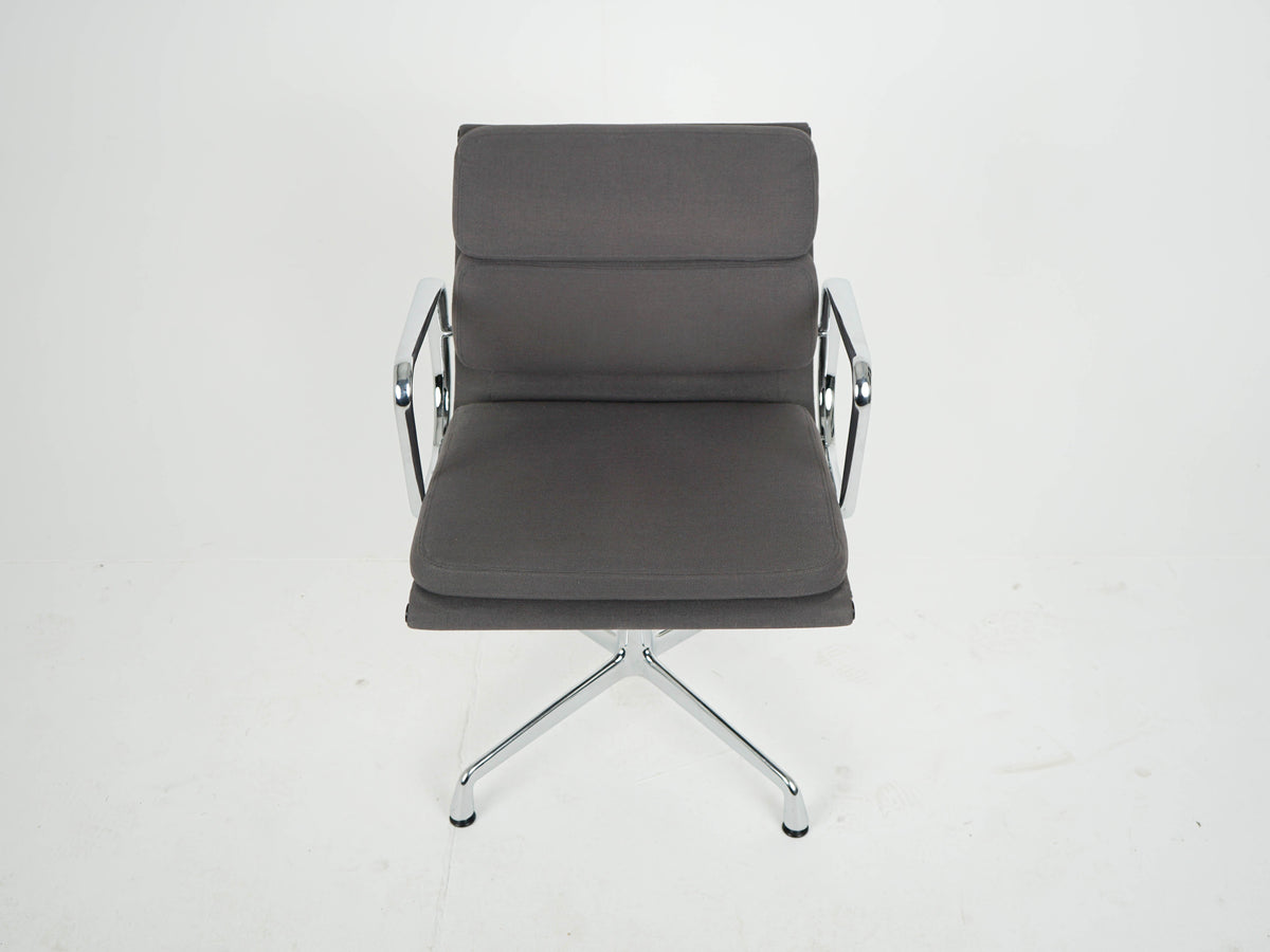 Vintage Stuhl EA208 Soft Pad von Charles und Ray Eames für Vitra Grau, Chrom