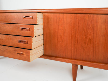 Vintage Sideboard von HP Hansen aus Teakholz