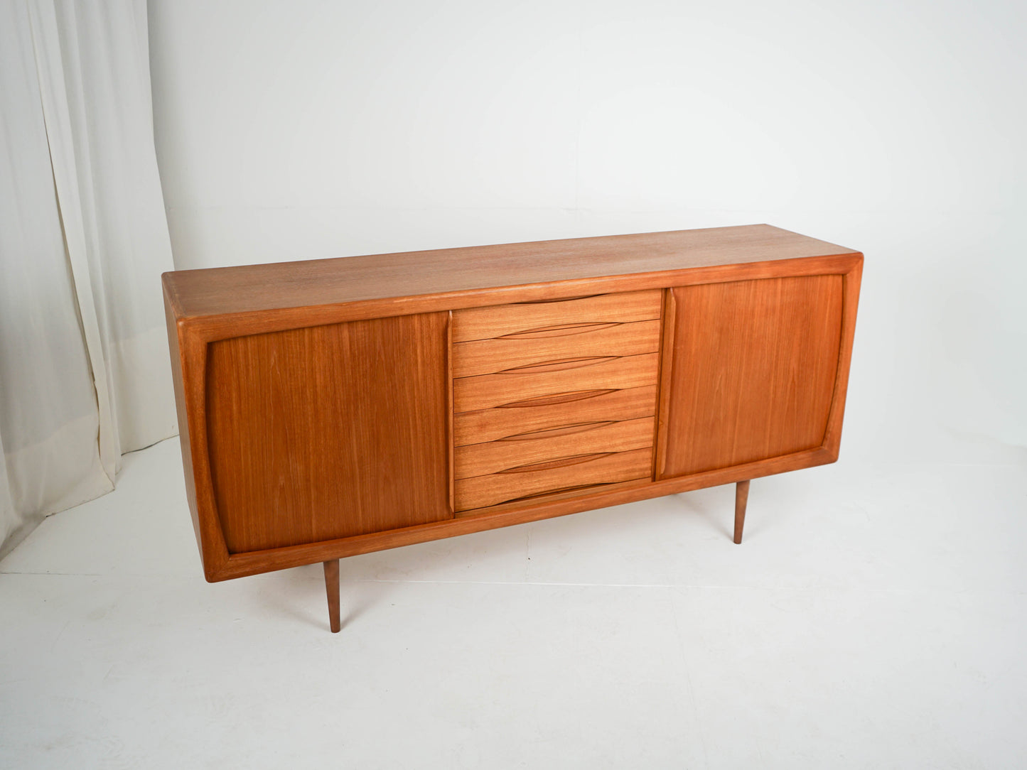 Vintage Sideboard Dyrlund aus Teak