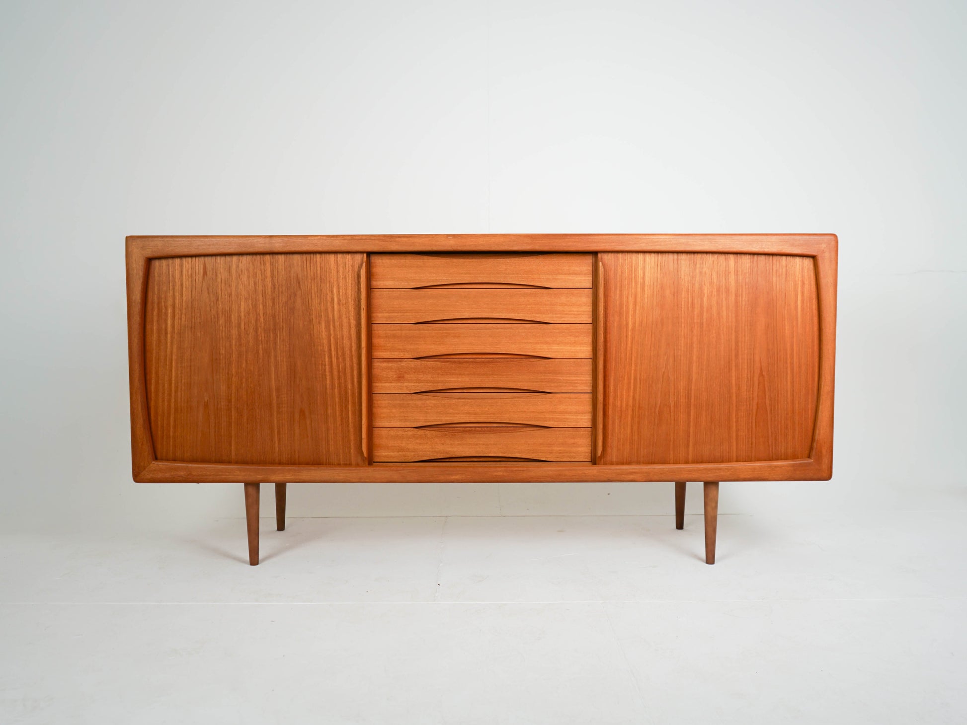 Vintage Sideboard Dyrlund aus Teak
